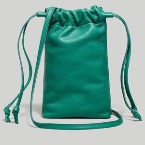 NWT MADEWELL The Piazza Phone Bag Green Leather Cinched Closure